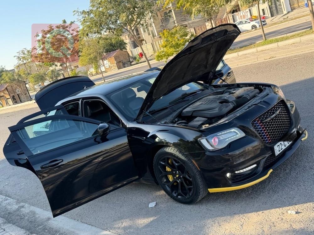 کرایسلەر 300